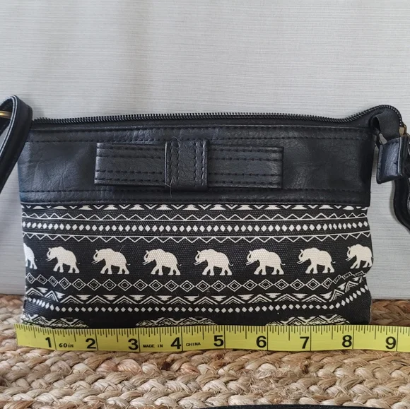 Purse - Picture 3 of 7